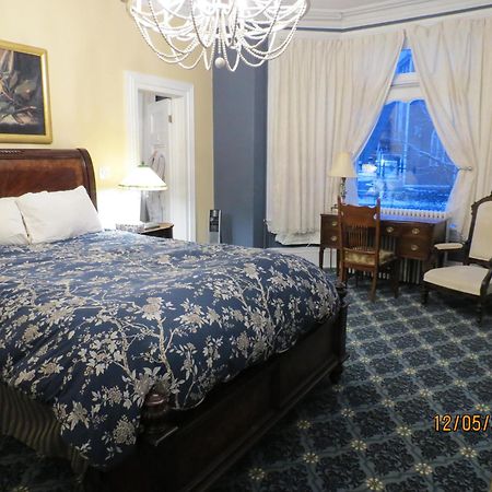 The Roses Heritage Inn セントジョンズ エクステリア 写真