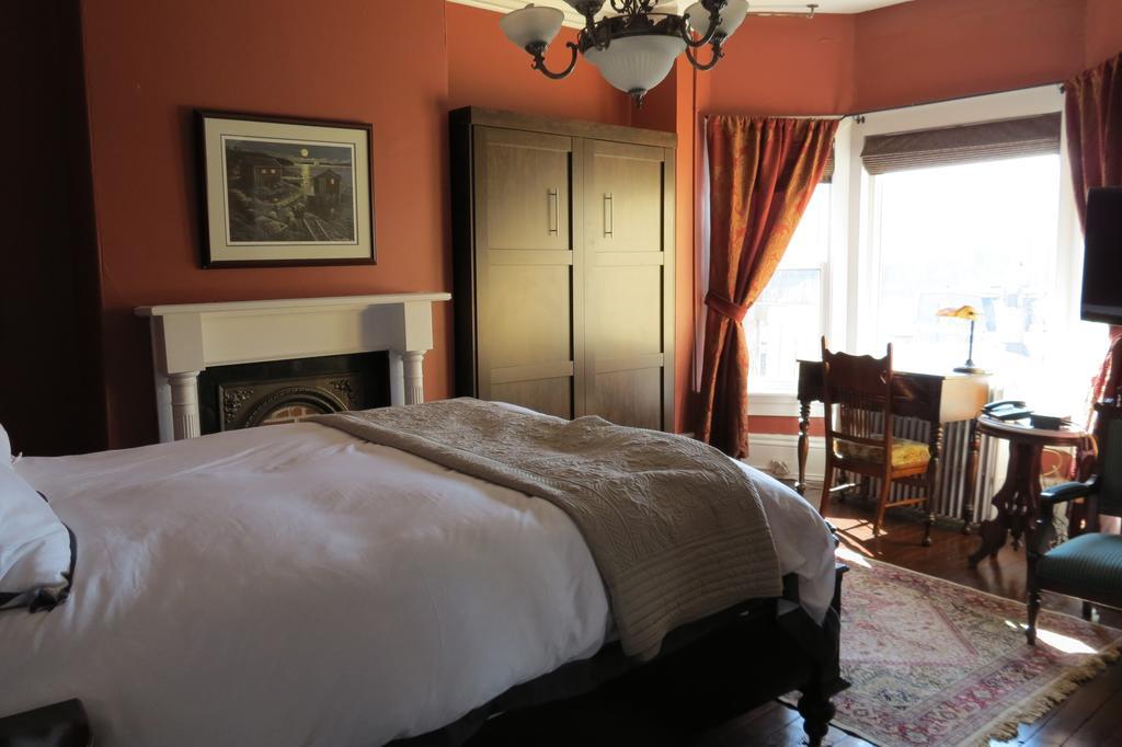 The Roses Heritage Inn セントジョンズ エクステリア 写真