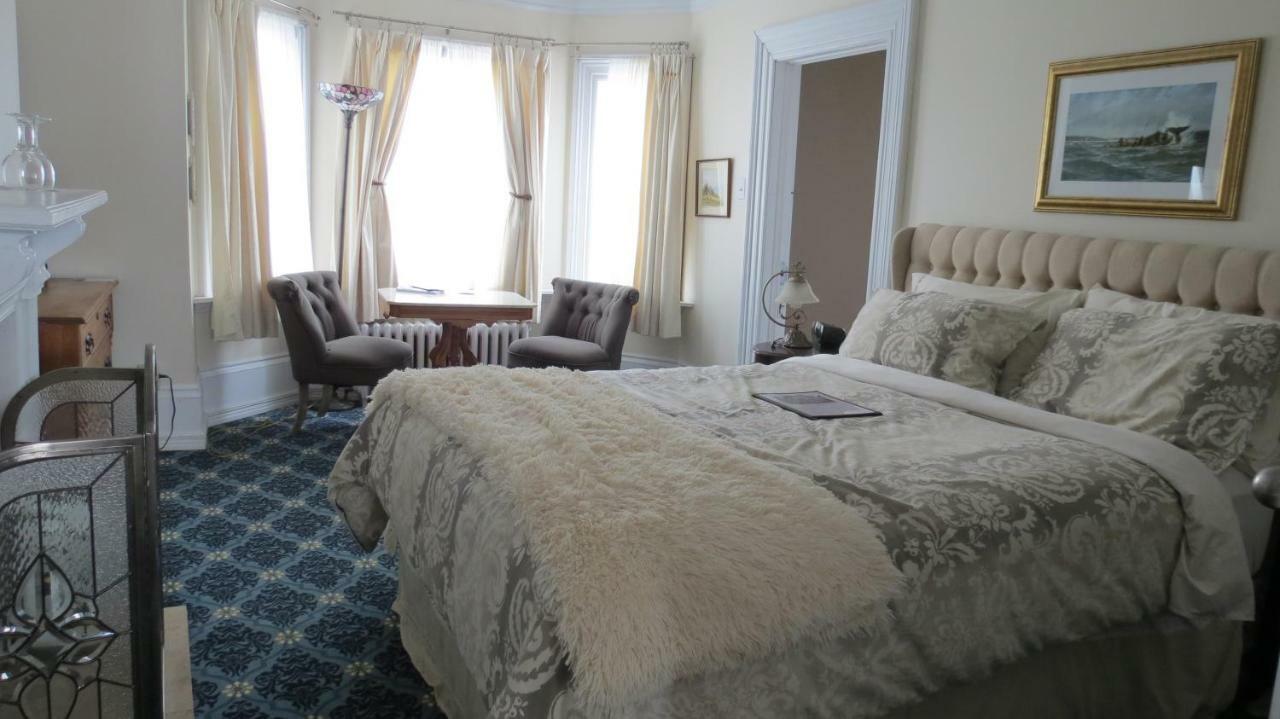 The Roses Heritage Inn セントジョンズ エクステリア 写真