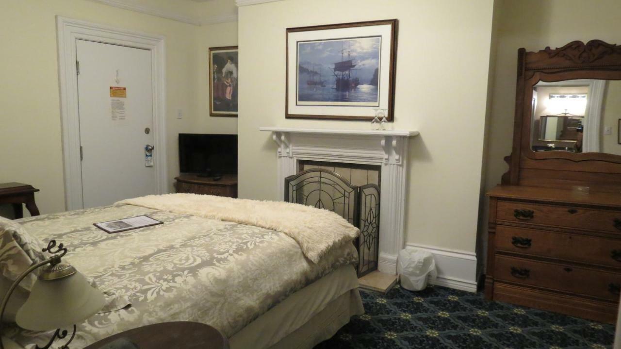 The Roses Heritage Inn セントジョンズ エクステリア 写真